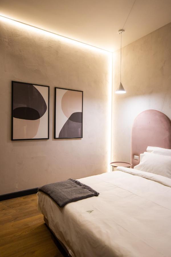 Allure Boutique Hotel Tirana Exterior photo