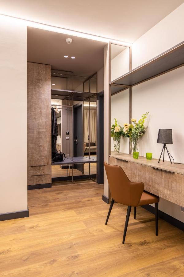 Allure Boutique Hotel Tirana Exterior photo