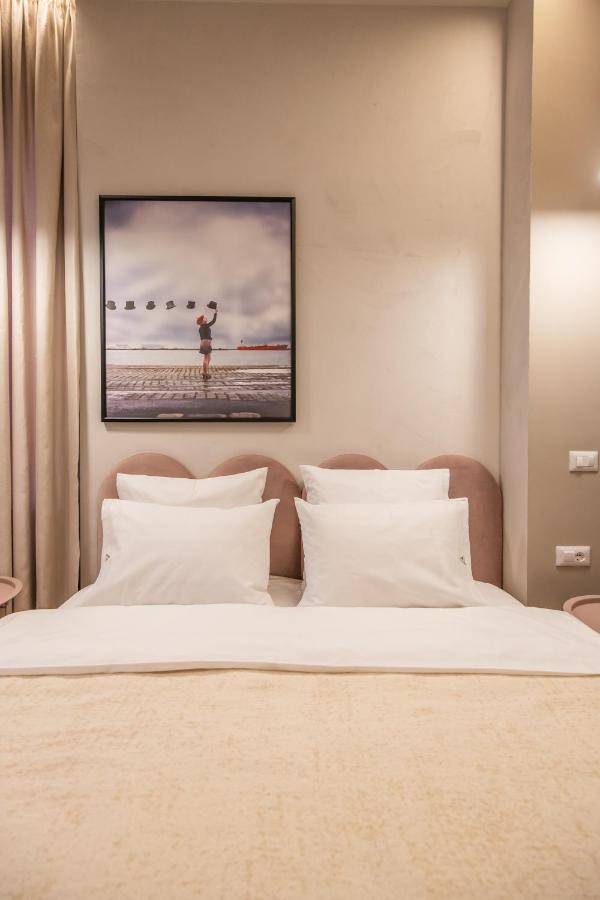 Allure Boutique Hotel Tirana Exterior photo