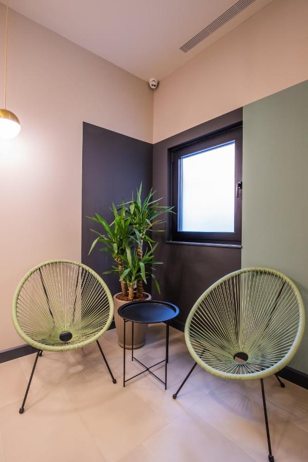 Allure Boutique Hotel Tirana Exterior photo